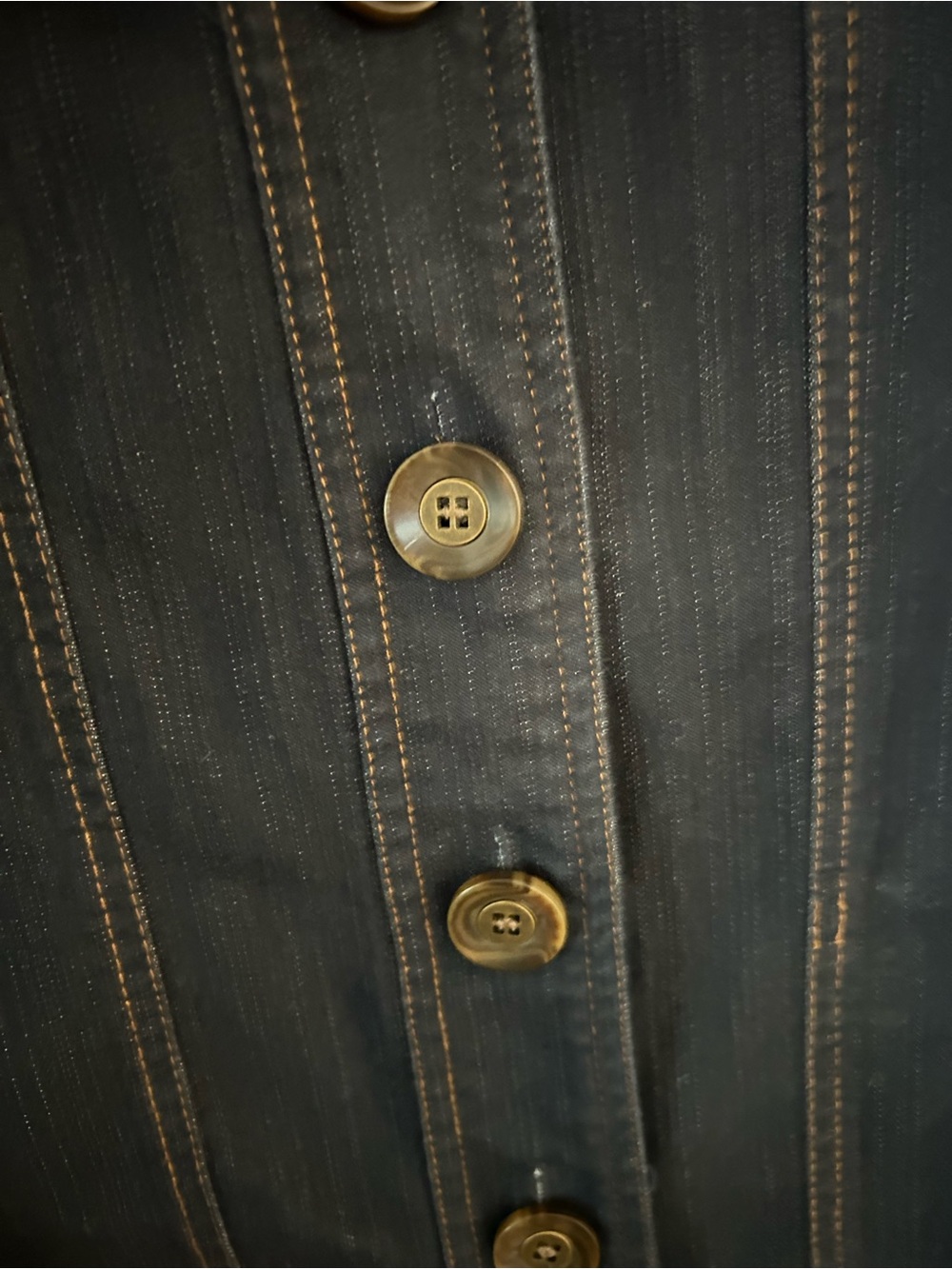 Vintage Charm | Tan Jay Embellished Dark Denim Jacket | 18W - Picture 7 of 12
